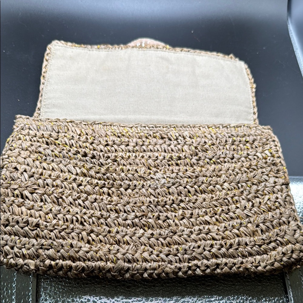 Tommy Bahama Raffia Metallic Stone accent Woven Bag Tan Clutch - Picture 3 of 8